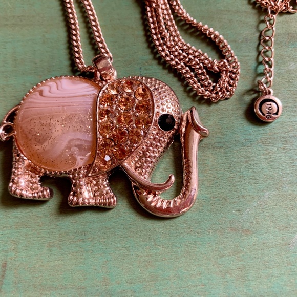 NEW Rose Gold - Elephant Jelly Belly Necklace & Pearl Necklace & Earrings Set - Picture 2 of 6